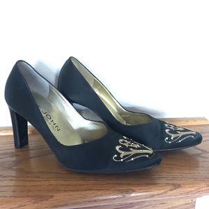 St. John Embroidered Black Pumps